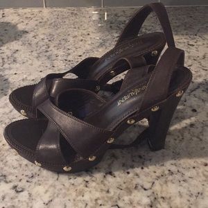 Yves Saint Laurent Sandals